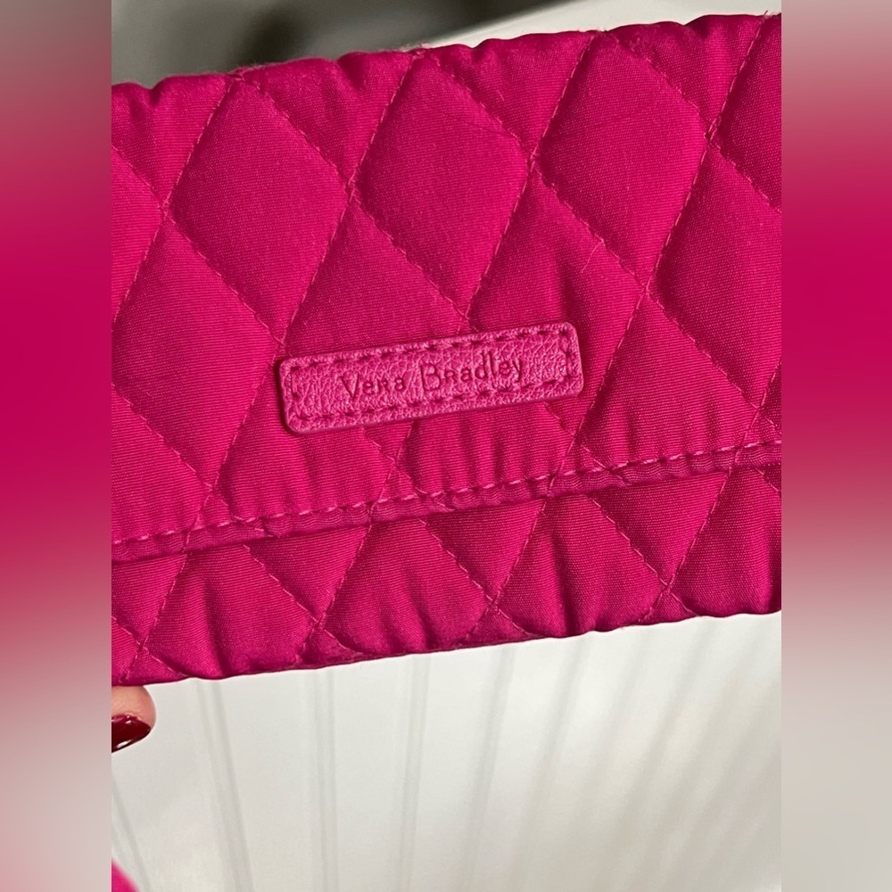 Vera Bradley pink wristlet - Picture 2 of 7